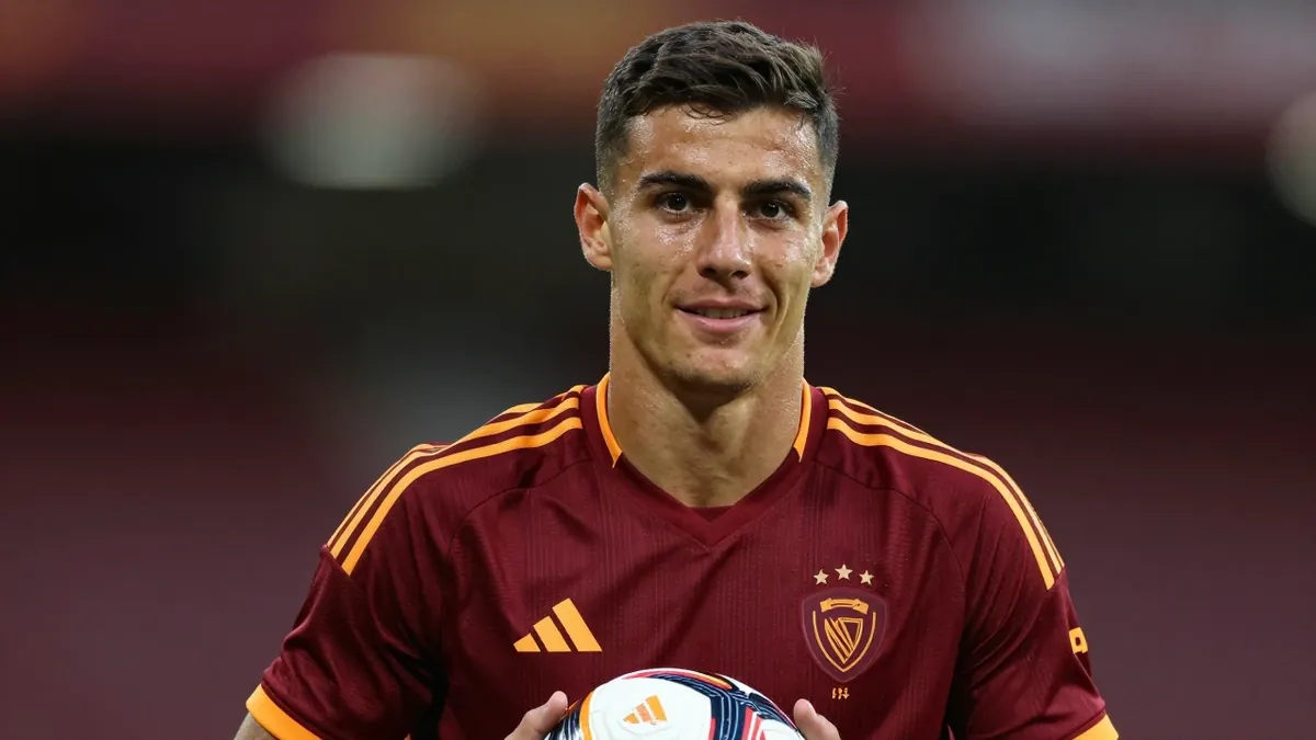 Bradford City sign Blackburn Rovers defender George Pratt on a season-long loan, adding a local talent to their squad as...
