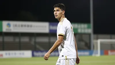 Bradford City moved up to fourth in League One after a narrow 1-0 home win against Mansfield Town
